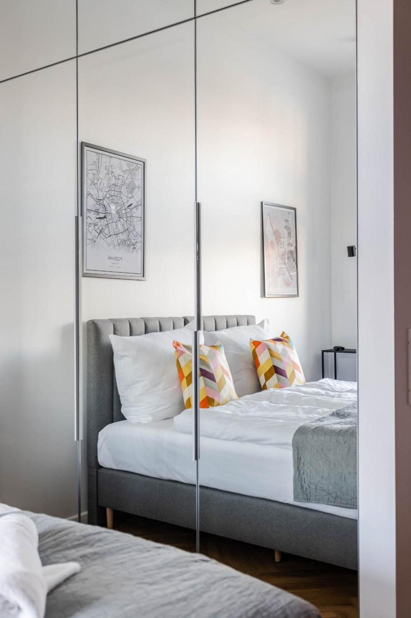 Nowoczesne I Stylowe Studia Very Berry W Poznaniu By Noclegi Renters Exterior foto