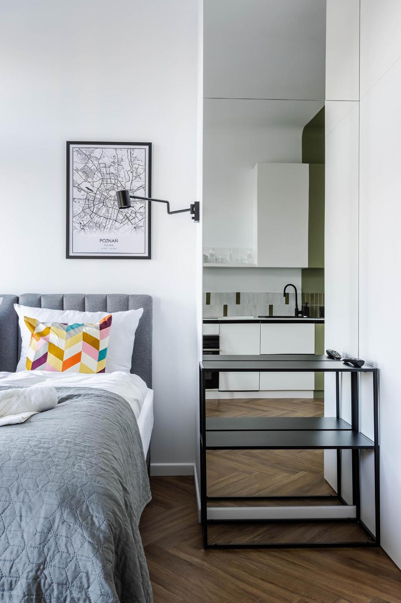 Nowoczesne I Stylowe Studia Very Berry W Poznaniu By Noclegi Renters Exterior foto